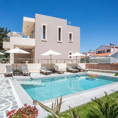 Oasis Luxury Villa *