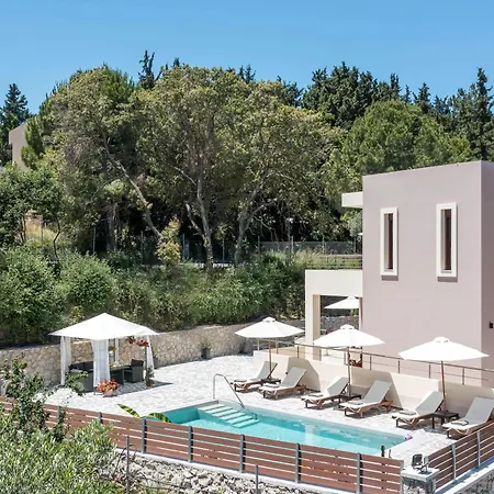 Villa Oasis Luxury Koszkinú