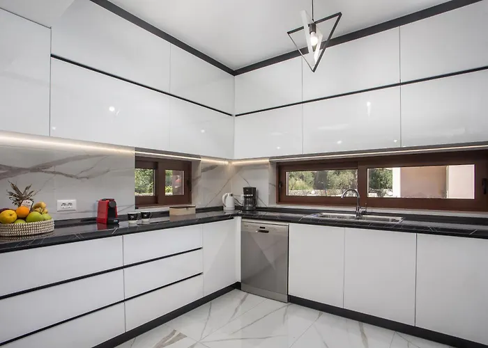 Oasis Luxury Κοσκινού